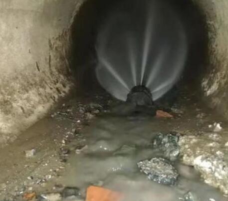 香格里拉市政管道清淤